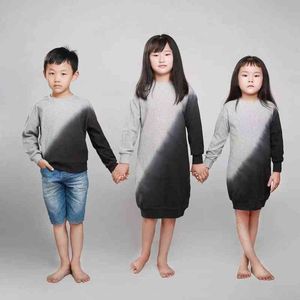 Da 4 a 14 anni Tie Dye Girls Dress Autunno 2021 New Teen Casual Midi Dress Abbigliamento per bambini Grigio e nero Il più morbido 100% cotone, # 6408 G1218