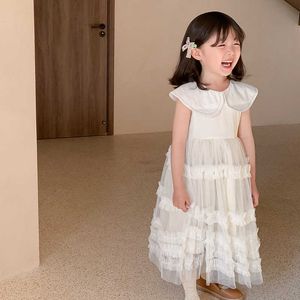 Koreanska Lolita Dress for Girls Kids White Ruffles Princess Middle Calf Long Beach Clothes Fashion 210529