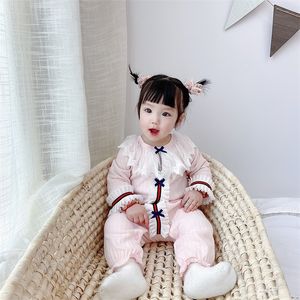 ATUENDO Primavera Moda Morbido Neonato Pagliaccetto Autunno Raso di Seta Rosa Solido Vestiti della Ragazza 100% Cotone Kawaii Infantile Tute 210312