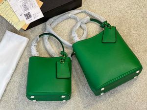 2022 Fashion Womens Handbags Lady Tote Bag girls Shopping Bags travelbag complete color bucket bags shape handle