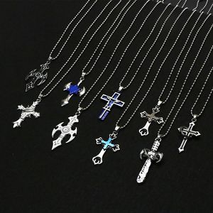 2022 Nowy Vintage Gothic Cross Naszyjniki Antyczne Srebrny Kolor Cool Street Style Wisiorek Dla Mężczyzn Kobiety Prezent Hurtownie Neck Jewelry