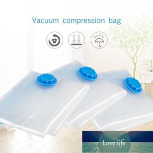 Brand: VacuMaxx Type: Cube Specs: Space Saving, No Pump, XL Keywords: Vacuum  Storage Bags Key Points: Reusable, Premium Quality Main Features: Blanket,  Duvet, Pillow, Bedding, Clothing Scope: Home Organization Title: VacuMaxx  Cube