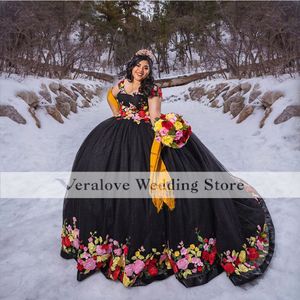 Вышивка кружева бальное платье Quinceanera платья с плеча мексиканское платье сладкое 16 вечеринка Vestidos de 15 Años 2022