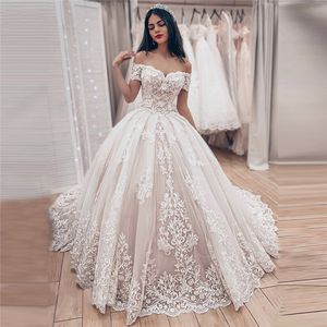 Princess Ball Gown Wedding Dresses 2021 vestido de noiva Off the Shoulder Lace Appliques Long Bridal Gowns Back Lace-up Plus Size Bride Dress
