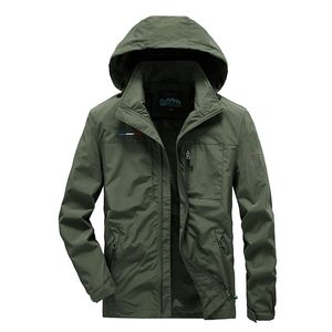 Giacca a vento da uomo Giubbotti Autunno Impermeabile Militare Con cappuccio Giacca a vento impermeabile Cappotto casual Abbigliamento maschile Primavera Uomo 210811