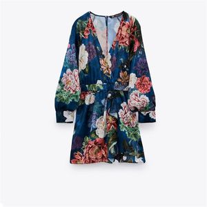 Winter Women Title clothing Loing sleeve printing Female Rompers 210531