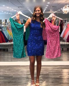 Sequins Homecoming Dresses 2021 CHEATH One-Shoulder Short Mini Cocktailkolan för Lady Formal Event Party Wear Custom-Made Lace-Up Cross-Straps Back 2K21