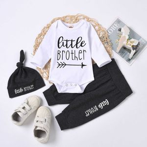 Baby Boy Roupas Set Letter Cópia Cópia Bodysuit Recém-nascido Terno Jumpsuit Camuflagem Calças Chapéu Outfits Primavera Outono Infantil Conjuntos G1023