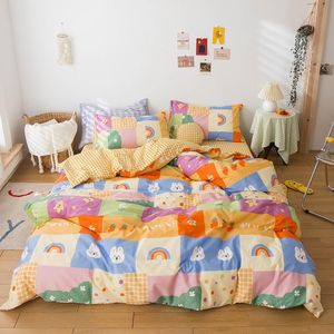 Conjunto de cama de algodão de algodão estilo cartoon coelho e arco-íris impresso cama de roupa de cama queen size tampa de edredão chapa de cama e fronha algodão 210317