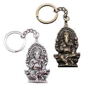 Unik Elephant GUD Pendant Keychain Travel Souvenir Presentsamling av extraordinär Betydelse Hängsmycke Keychain G1019