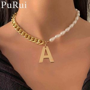 Simulerat halsband för kvinnor 2021 Uttalande Engelska Alfabet Initial Letter Pendants Choker Neckalce Baroque Pearl Smycken