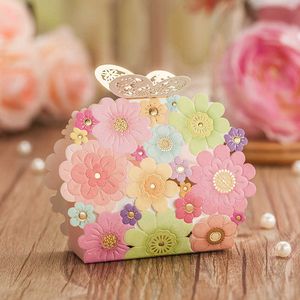 Laser Hollow butterfly Buckle 50ps Laser Design Candy Box, Wedding Gift Bags, Candy and Gift Boxes 210724