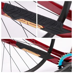 Bicicletta r Telaio da ciclismo in fibra di carbonio nero Fodero catena Protettore inserito Protezione per la cura della catena Accessori per bici