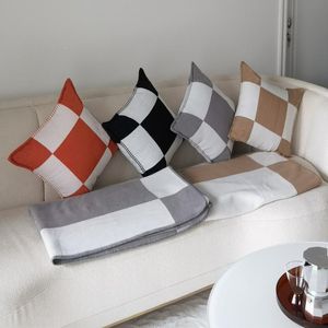 Almofada de 45 * 45 cm / fronha decorativa estilo nórdico modelo de quarto almofada de sofá de lã de carro fronha de malha em vendas capas de almofada de 65 x 65 cm