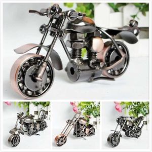20 Kind 15cm Handmade Vintage Iron Motorcycle Model Motor Figurine Metallo Moto Prop Boy Gift Kid Toy Home Office Decor 211108