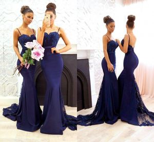 Hot Navy Blue Simple 2021 Bridesmaid Klänningar Sweetheart Lace Appliques Golvlängd Mermaid Prom Party Gown Beads Long Maid of Honor Dresses