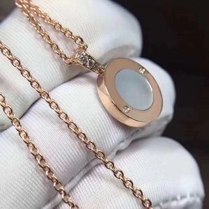 Оригинальный бренд ожерелье мода ювелирные изделия пара подарочное ожерелье для женщин Q0531