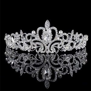 Hårklipp Barrettes Vintage handgjorda silverfärg Glitter Rhinestone Tiara Crown Princess Alloy Comb Födelsedag Kvinnor Bröllop Tillbehör VL