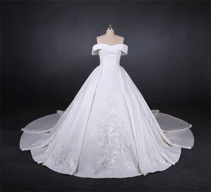 Elegantes, wunderschönes Hochzeitskleid, ärmelloses Kleid mit Applikationen, A-Linie, Braut-Schleppe, hochwertiges, maßgeschneidertes, streifenloses Kleid