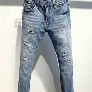 Estilo europeu dsq itália marca homens jeans calças homens slim motociclista jeans calças retas hole calças azuis slim para 210716