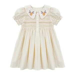 Barn tjejer handgjorda smocked klänningar 2021 sommar toddler tjej prinsessa vintage smock broderi klänning barn kläder barn robe q0716