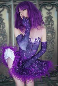 パーティーの装飾紫色のクリスタルの羽ミニドレスセクシーな女性の社交ダンスの衣装ナイトクラブバーショーステージウェアパフォーマンスレイブ服