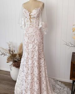 W pełni koronkowa suknia ślubna 2021 osłona kolumna Vestidos de Novia z rękawami Bohemian Boho Backless Robe de Soirée de-Mariage 2k21 Sweep Pociąg