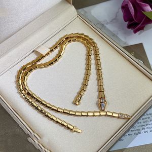 Choker New 2022 Top Brand Pure Sterling Sier Jewelry Women Rose Gold Snake Diamond Pendant Halsband härlig fin kvalitet