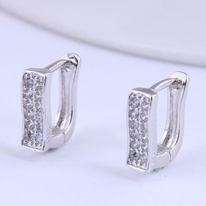 HOOP HUGGIE FASHION ZIRCON SMALL EAR CUFF EARRINGS Toppkvalitet Ladies Silver Färg för kvinnor Smycken Gift 2021