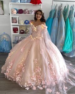 Abiti stile Quinceanera 2022 con cinturino in azzurro per dolci 15 abiti da festa di moda con fiori 3D in pizzo abiti da principessa di lusso Quince281T