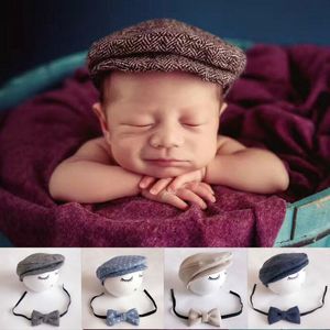 Berretto con visiera per neonato Cappello con papillon Foto Fotografia Prop Cappellini per neonato