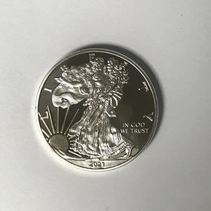 Najnowszy 100 szt. Non Magneitc 2021 Wolność Statua Ameryki 1 Oz posrebrzane 40 mm Eagle Animal Decoration Art Collectible Coin Darmowa wysyłka