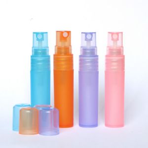 Atacado ! 5ml plástico colorido refilável frasco de perfume geado, atomizador de spray vazio, frasco de perfume bonito frete grátis