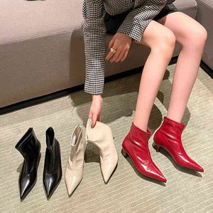 2021 Winter Luxury Women Warm Fur Black Low Heels Ankle Boots Beige Wine Red Soft Leather Short Boots Pointed Toe Party Shoes Y1209