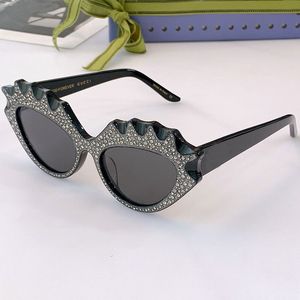 Occhiali da sole firmati G 0781S da donna moda di lusso classica personalità cat eye montatura con diamanti argento donna party travel occhiali da esterno UV400 di alta qualità