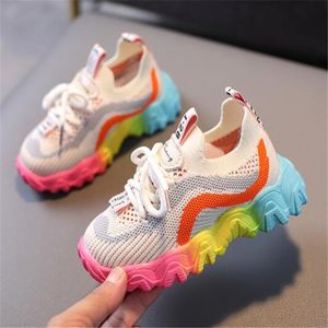 Childrens Oddychające trampki Chłopcy Dziewczyny Mesh Buty Sportowe Niemowlę Maluch Elastyczne Buty Runningowe Dzieci Outdoors Athletic Buty Jogging Obuwie