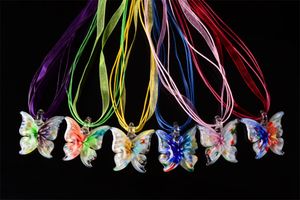 6Colorファッションのネックレス魅力的な蝶の花の手の吹きランプワークムラノガラスペンダントネックレスジュエリー