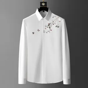 Koszulki z długimi rękawami męskie i zimowe kwiaty światła luksusowa haftowana koszula