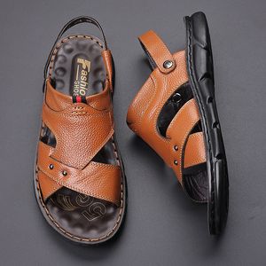 2022 verão novo sandálias dos homens sapatos de praia de couro deslizamento em chinelos de couro antiderrapante