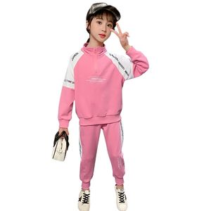 Abbigliamento sportivo per ragazze Felpe con cappuccio + pantaloni Costume per set patchwork Tute per bambini stile casual 210527