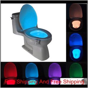 Smart badrum toalett nattljus LED -kroppsr￶relse aktiverad p￥/av s￤tesensorlampa 8 Multicolour toalettlampa Hot RQSPT N7I9M