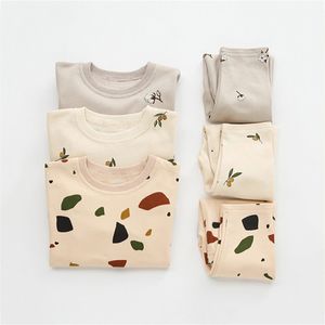 Baby pyjamas sätter unisex barnkläder s toddler pojke tjej kläder barnens hem slitage 211130