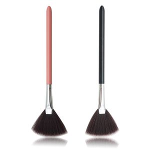Brosse Rougir achat en gros de Secteur de maquillage professionnel Single Blush Powder Brush Soft Fan Flush Foundation Brosses Maquillage Outil de maquillage