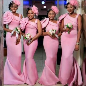 Afrykański Różowy Czarna Dziewczyna Druhna Suknie Ręcznie Made Flowers Wedding Party Suknie Plus Rozmiar Formalna Gown Maid of Honor Dress