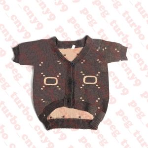 Maglione per animali domestici jacquard Capispalla in maglia Cappotto per animali con stampa lettera Abbigliamento per cani Maglioni per cani Bulldog invernali Vestiti