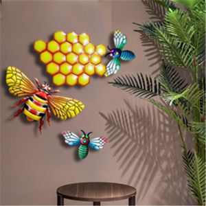 Party Favor Realistic Bee and Honeycomb Ozdoby Kolorowe Metalowe Wall Art Decoration for Home salon Room Garden B88