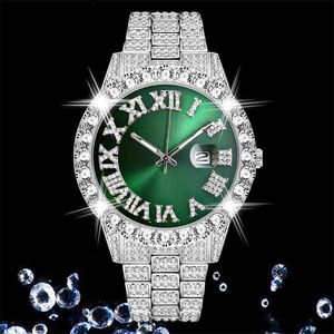 Gelado fora do relógio Homens Marca de Luxo Full Diamante Mens Relógios AAA CZ Quartz Men's Watch À Prova D 'Água Hip Hop Masculino Relógio Presente Para Homens 210804