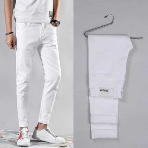 2021 Nya Män Sträcker Skinny Jeans Fashion Casual Slim Fit Denim Trousers Blå Svart Vit Sky Blå Byxor Man Brandkläder X0621