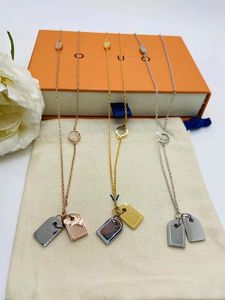 Famous brand necklace Pendant chain Double Lucky Dogtag Pendant Shell Luxury Letter Ring Stainless Steel 3Colors Gold Sliver Rose 193g