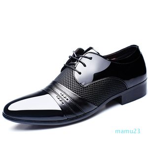 pelle verniciata nera scarpe da uomo italiane marche da sposa scarpe oxford formali da uomo scarpe da sera a punta sapato
